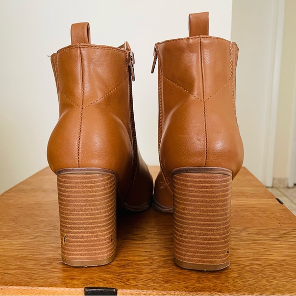 Indigo Caramel Ankle Booties - Picture 3 of 14